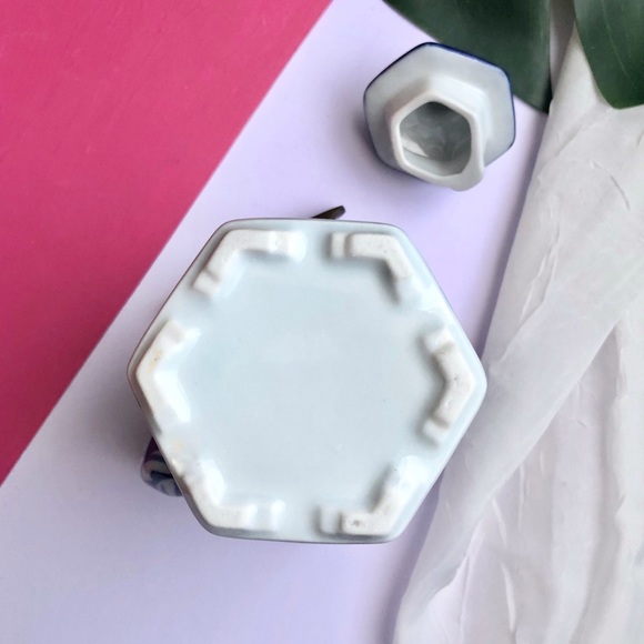 Qinghua Asian Blue White Porcelain Flower Lotus Brass Hexagon Small Teapot - Picture 5 of 5